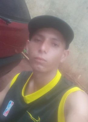 Junior из Aparecida de Goiânia 24 года