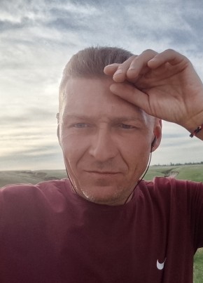 Олег из Тольятти 47 лет