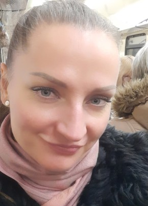 Elena, 42, Russia, Moscow