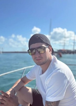 Руслан из Нижнекамска 35 лет