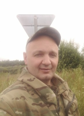 Руслан из Выборга 46 лет