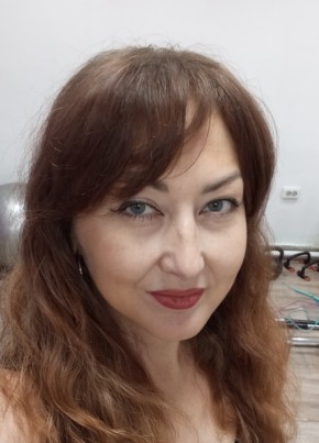 Елена из Новокузнецка 46 лет