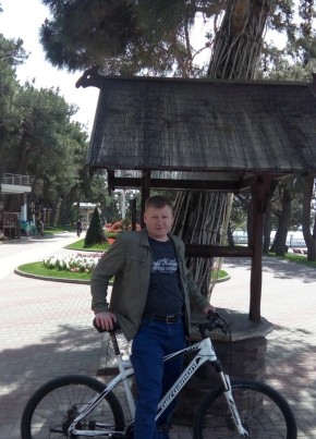 Юрий, 51, Россия, Волхов