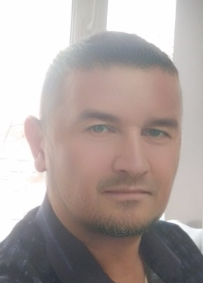 Роман, 44, Россия, Сургут