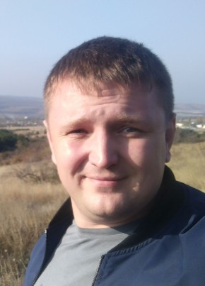 Александр, 38, Россия, Феодосия