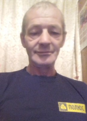 Славик, 56, Россия, Усть-Омчуг