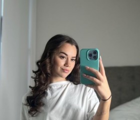 Angela, 24, Vilnius