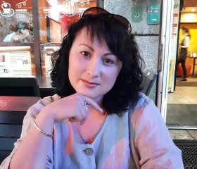 Арина, 43 года, Санкт-Петербург