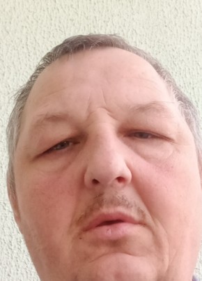 Дима из Пружаны 47 лет