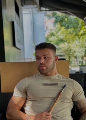 Андрей из Воронежа 38 лет