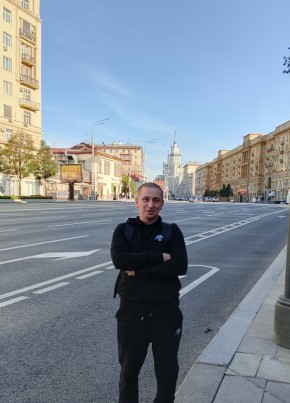 Александр Зайков из Ярославли 31 год
