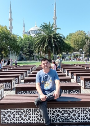 Abdullayev, 32, Türkiye Cumhuriyeti, İstanbul