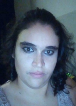 Kellen Cristina, 19, Brazil, Ituiutaba