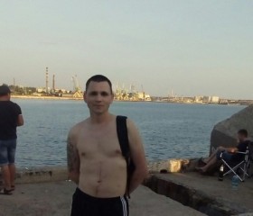 Илья, 36 лет, Севастополь