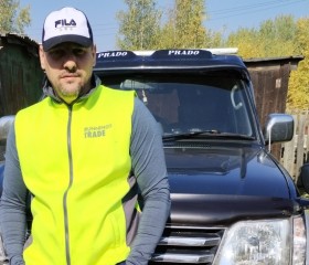 Maksim Nefedov, 44, Snegiri