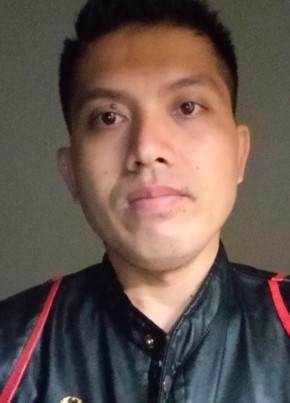 Adriansyah, 36, Indonesia, Kota Bandung