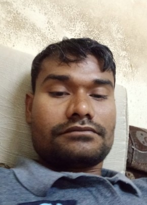 Unknown, 18, Saudi Arabia, Najran