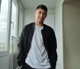 Евгений, 22 года, Владивосток