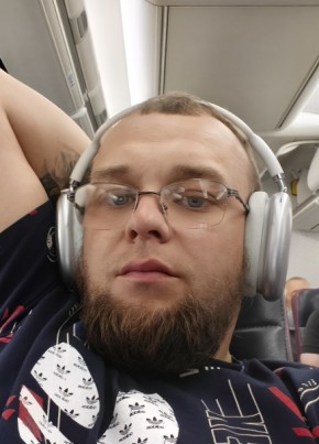 Владислав из Серова 33 года