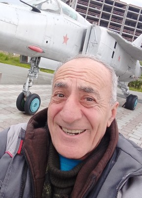 Роберт, 54, Россия, Салехард