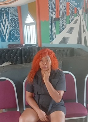 La fleur из Douala 30 лет