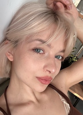 Яна из Калининграда 24 года