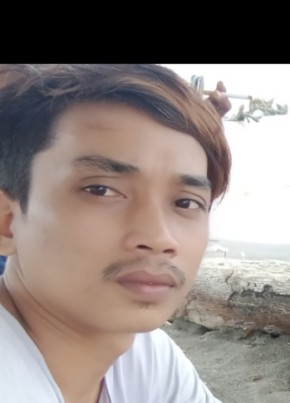 Egi Giblay, 25, Indonesia, Djakarta