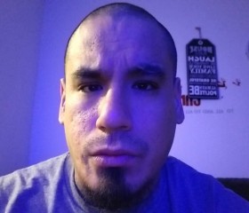 Kenneth, 37, Winnipeg