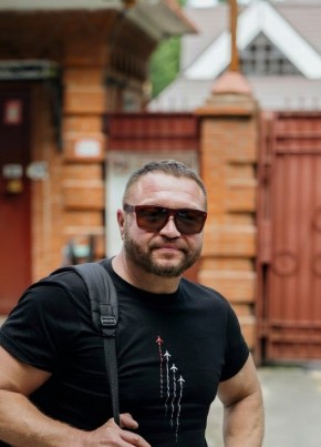 Айдар из Казани 49 лет