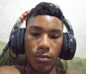 Alvaro, 18, Puerto La Cruz