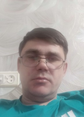 Виталий, 44, Россия, Пугачев