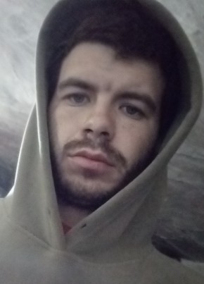 Андрей из Сораң 25 лет