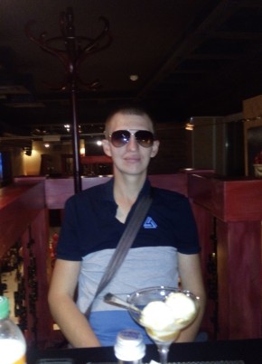 Denis, 42, Russia, Moscow