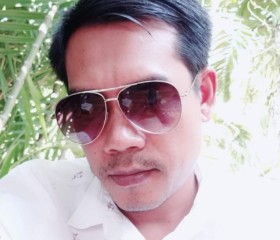 Poramet, 44, Thung Song
