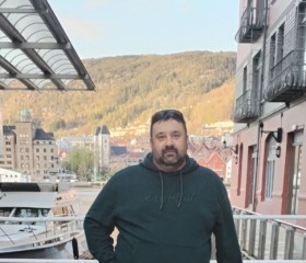 Виктор, 46 лет, Oslo