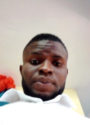 Raphael, 27, Nigeria, Lagos