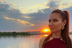 Gayane, 29 - Just Me