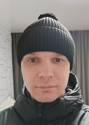 Роман из Братска 37 лет
