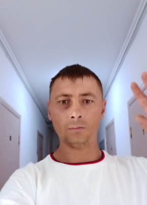 Viktor, 40, Kazakhstan, Astana