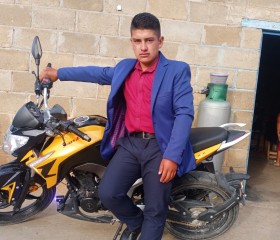 Carlos, 18, Mexico City