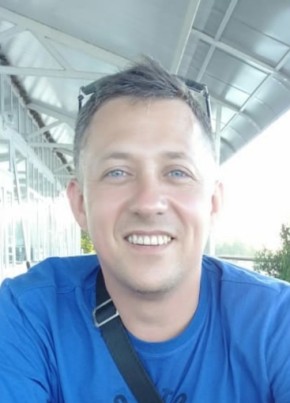 Антон из Волгодонска 46 лет
