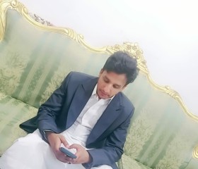 شامخ كياني, 27, Amran
