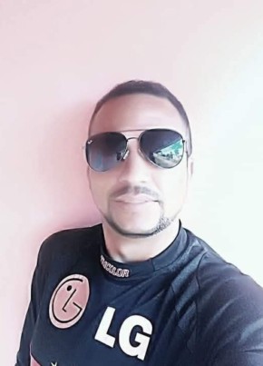 Cleriston из Vitória da Conquista 42 года