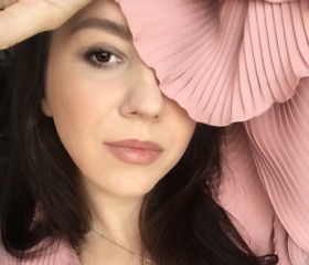 Olga, 42, Yekaterinburg