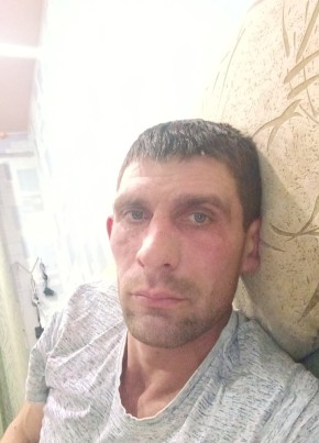Максим, 42, Россия, Фалёнки
