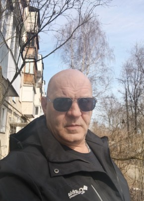 Виталий из Заволжье 54 года