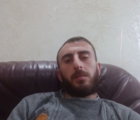 Giorgi, 32, Lidzbark Warminski