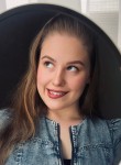 Alyena, 27, Saint Petersburg