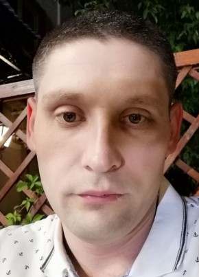 Andrey Petrov, 34, Russia, Yekaterinburg