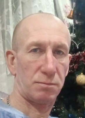 Михаил из Рославли 45 лет